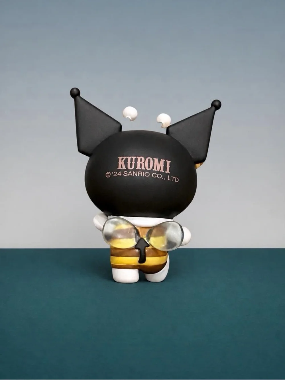 Sanrio Characters Little Bee Concert Series Figure Kuromi